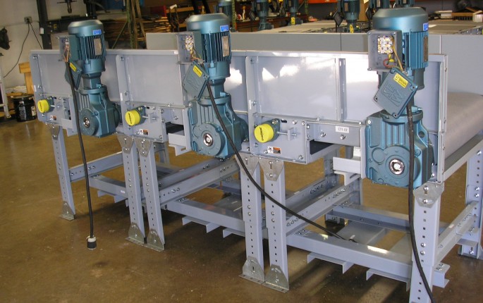 Two Tapered Queue Mock-up with Motors
